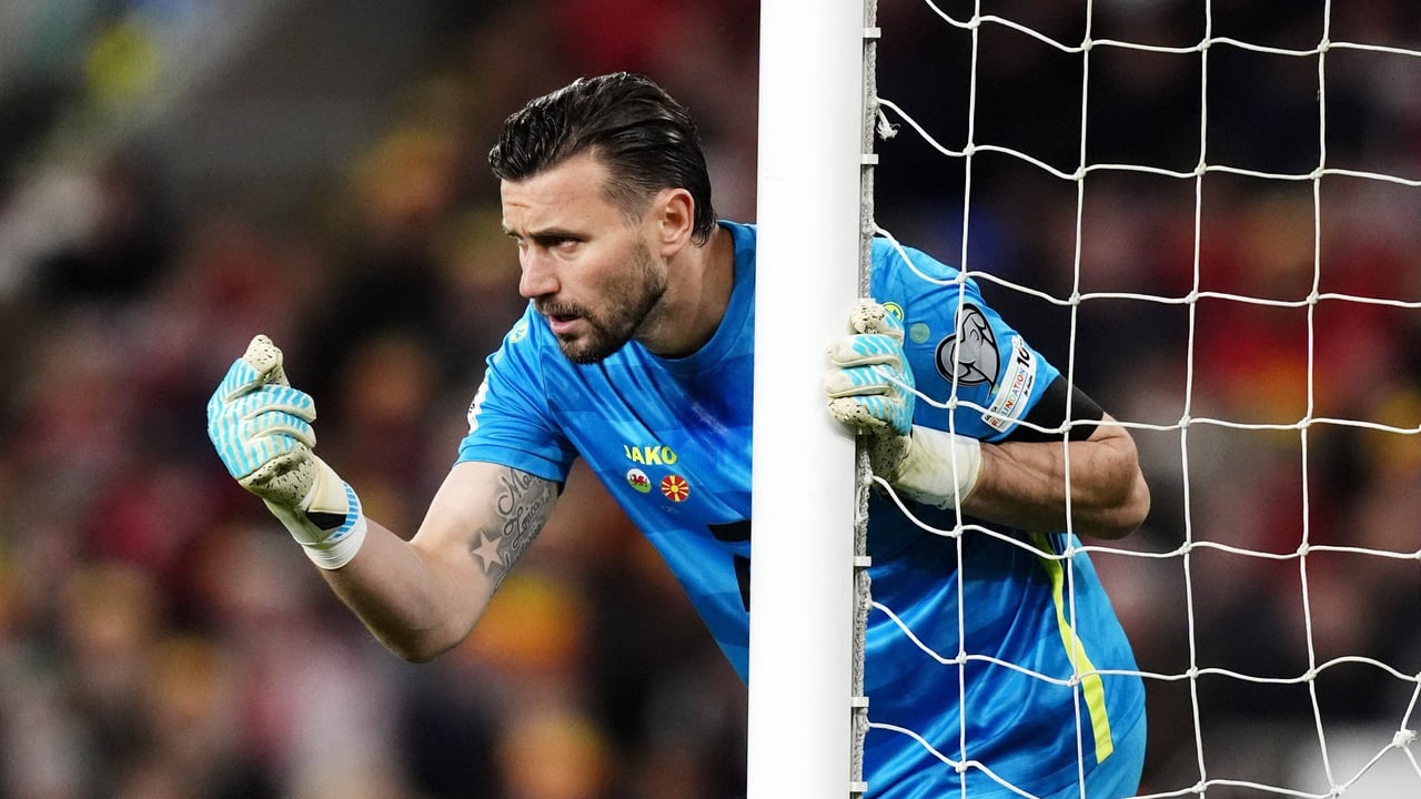 Tras la lesión de Julen Agirrezabala y la sanción de Hugo Duro, una buena noticia para Carlos Corberán con Dimitrievski