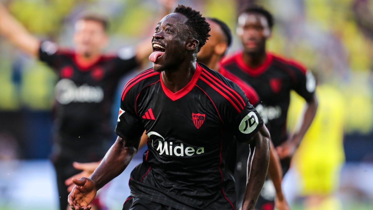 El Venezia no se rinde por Akor Adams: las diferencias con el Sevilla tras la primera reunión