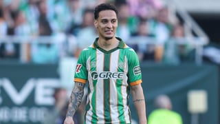 Antony, con ganas de derbi por "su grandeza", sueña con " hacer historia y ganar un título aquí"