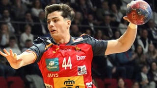 Los Hispanos elevan su autoestima 