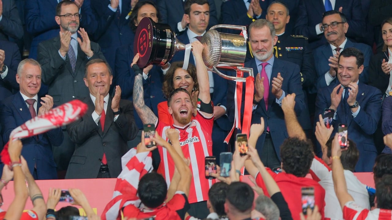 La portada de ESTADIO Deportivo para el domingo 7 de abril de 2024