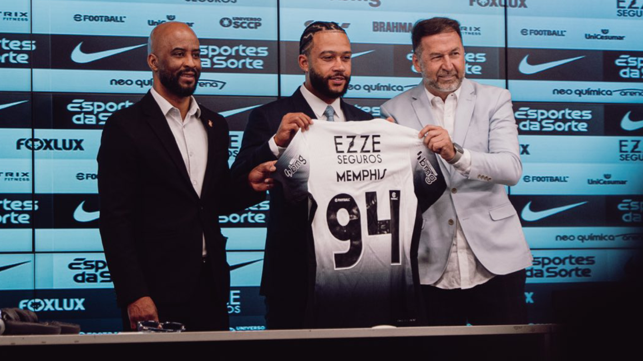 Memphis Depay desafía al Corinthians y amenaza con acudir a la FIFA