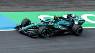 Fernando Alonso se bloquea en Zandvoort y Russell se lleva la 'minipole' del Sprint