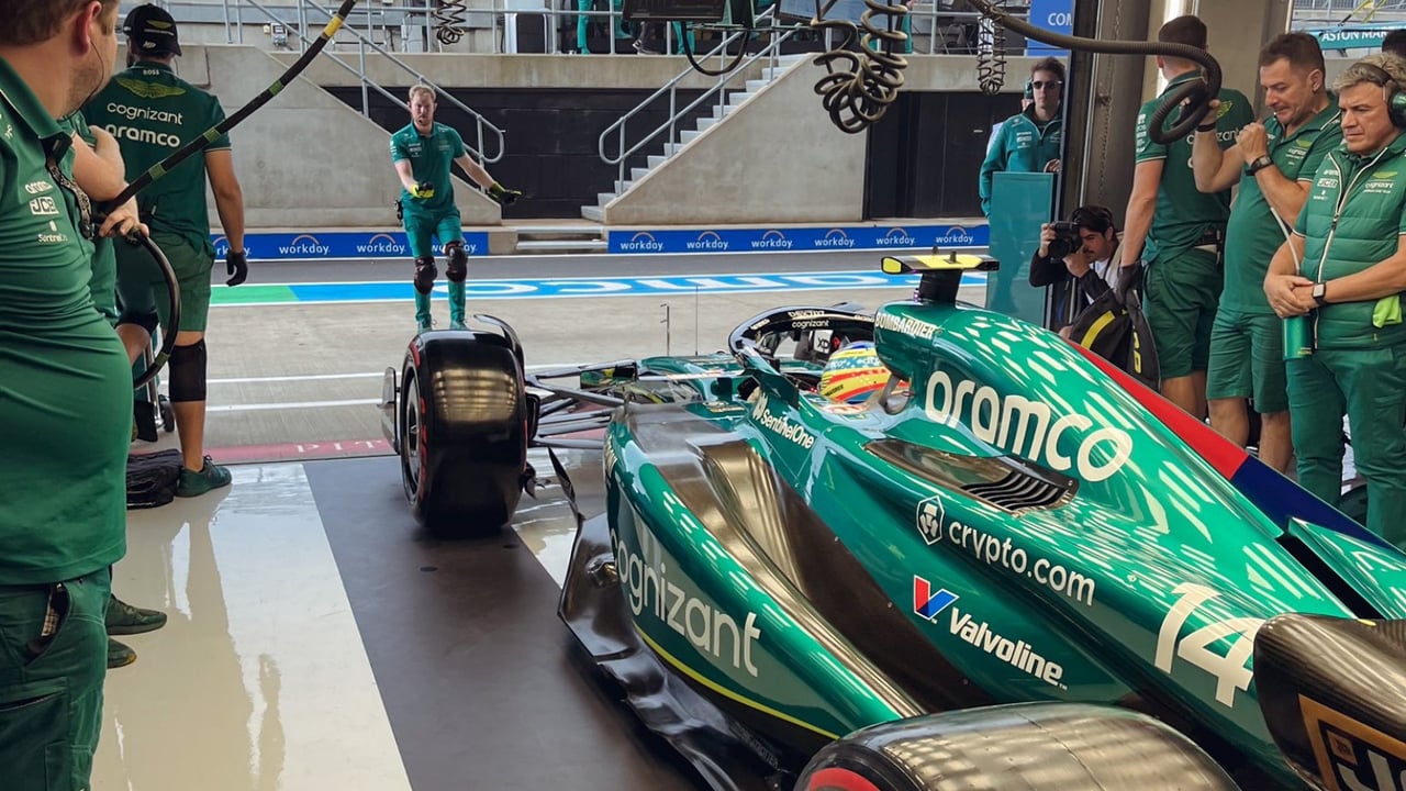 Fernando Alonso paga cara la confusión en Silverstone