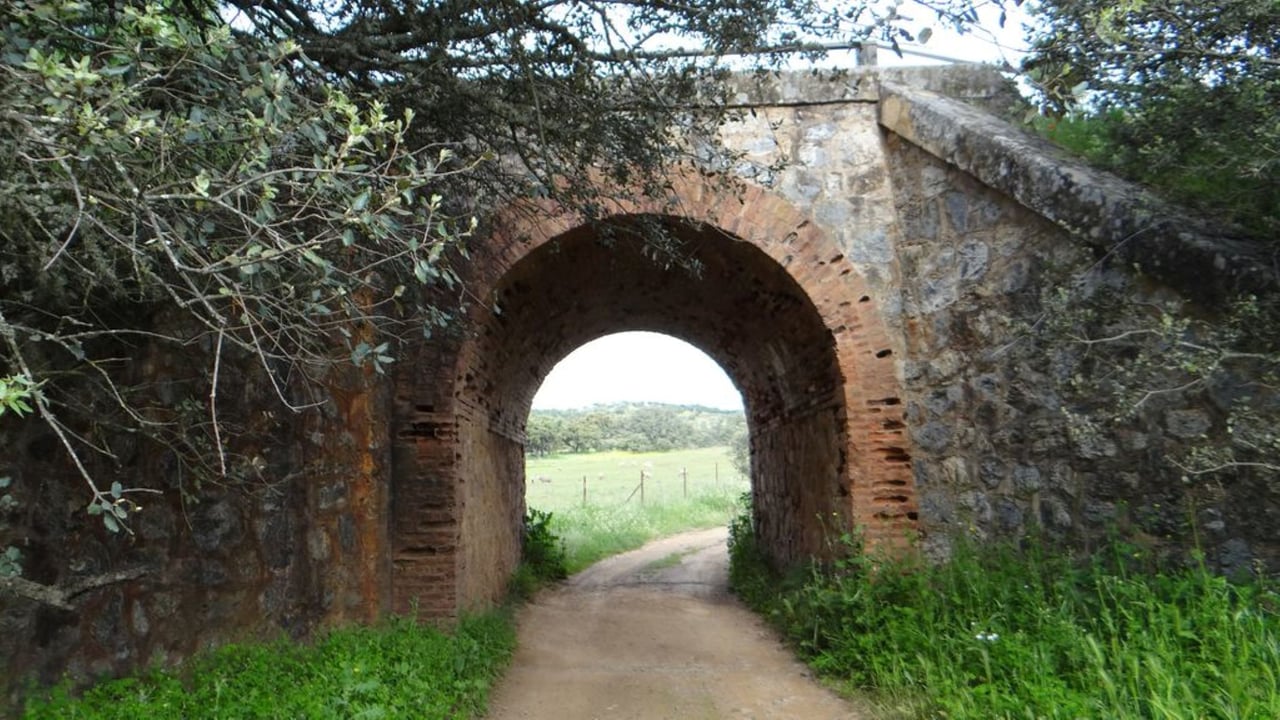 Minería y naturaleza de Cazalla de la Sierra a Guadalcanal