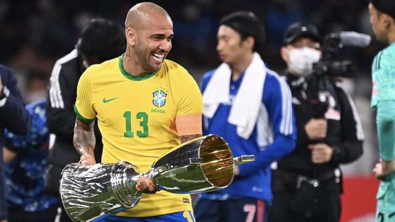 La justicia brasileña va por Dani Alves