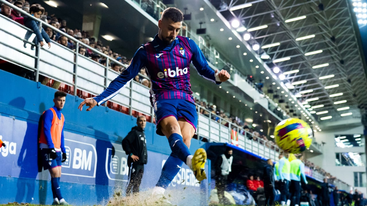 Álvaro Vadillo se queda sin equipo