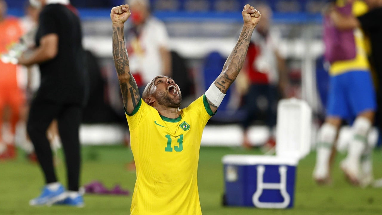 La vuelta al fútbol de Dani Alves