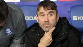 El Alavés hace oficial la salida de Coudet y la llegada de su nuevo entrenador