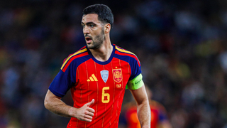 Mikel Merino aclara el debate entre Unai Simón, Joan García y David Raya en la Selección española