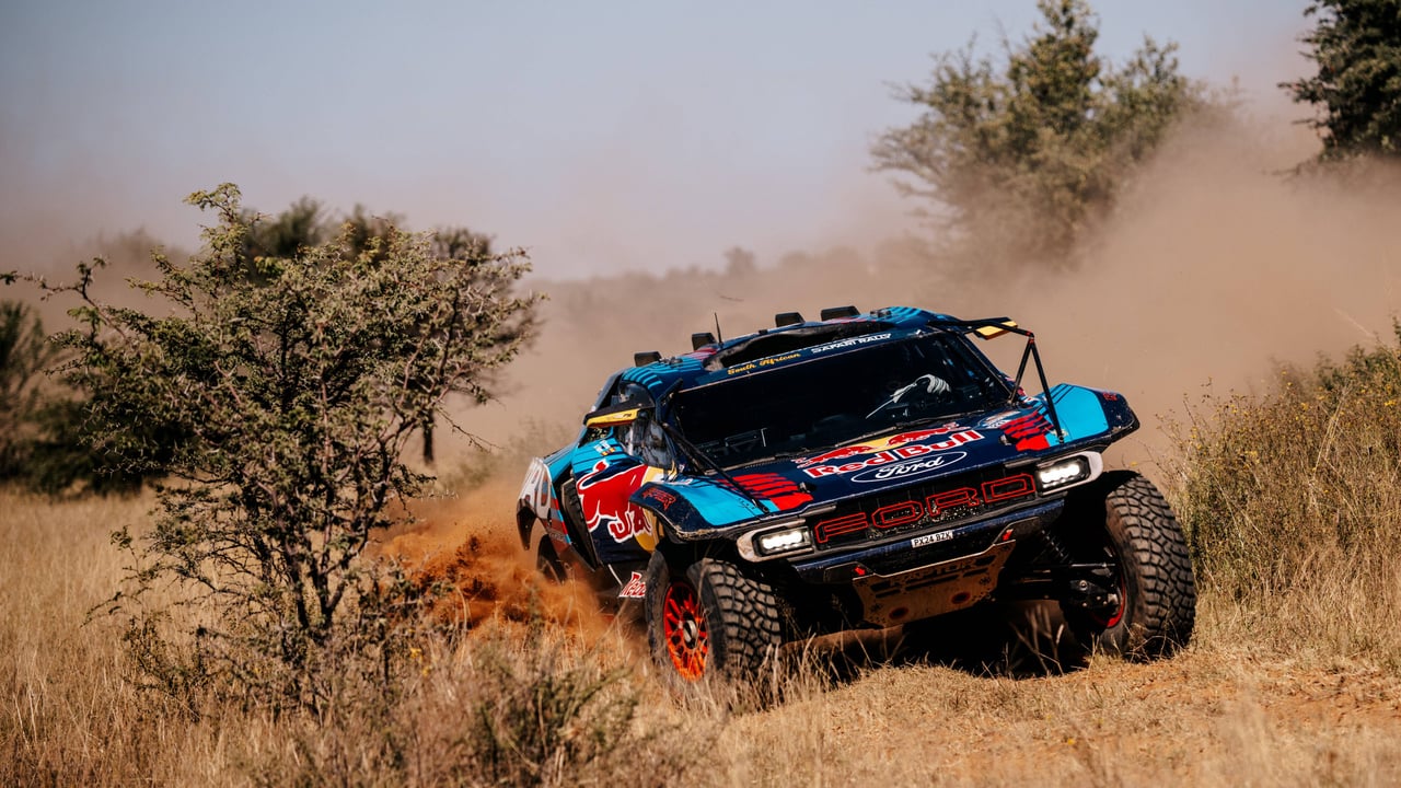 Clasificación Rally Dakar tras la etapa 9 | Daniel Sanders recupera el liderato en motos y Nani Roma supera a Al-Attiyah en coches