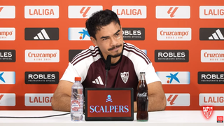 El capitán del Sevilla y la interminable polémica ante el Real Madrid: "Salen muchos vídeos y no entendemos nada"
