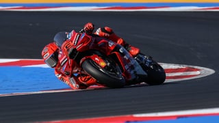 Marc Márquez deja a cuadros a Bezzecchi en su propia casa