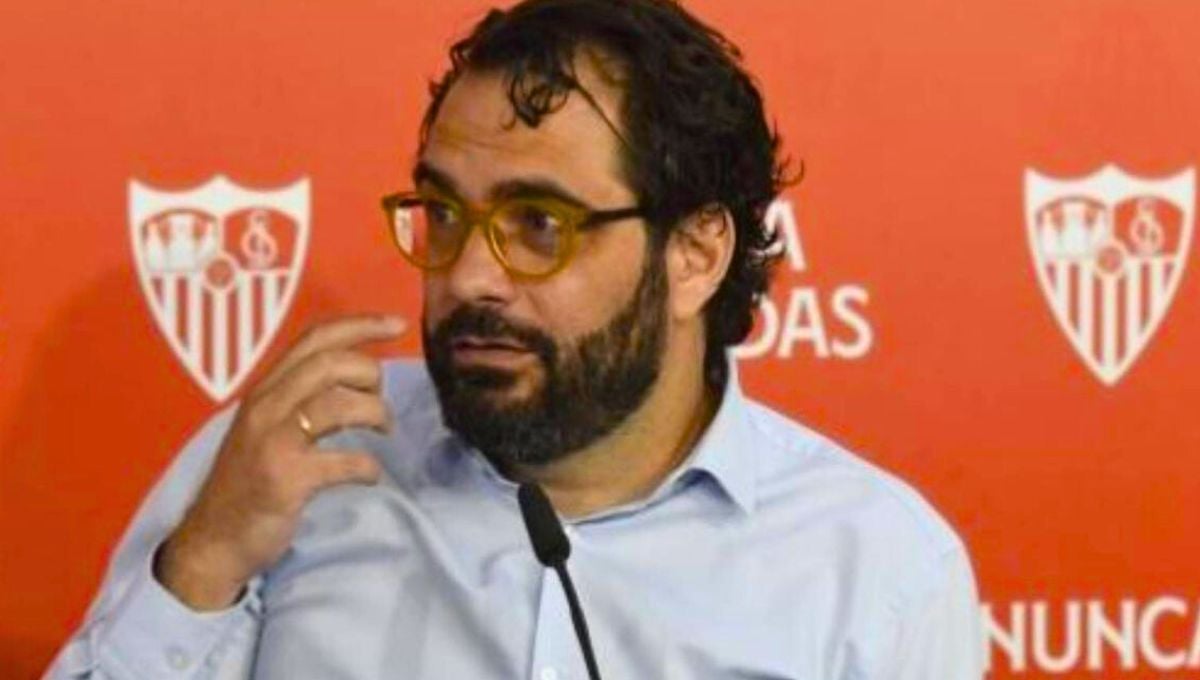 Dos salidas claras y un error manifiesto en el mercado sevillista