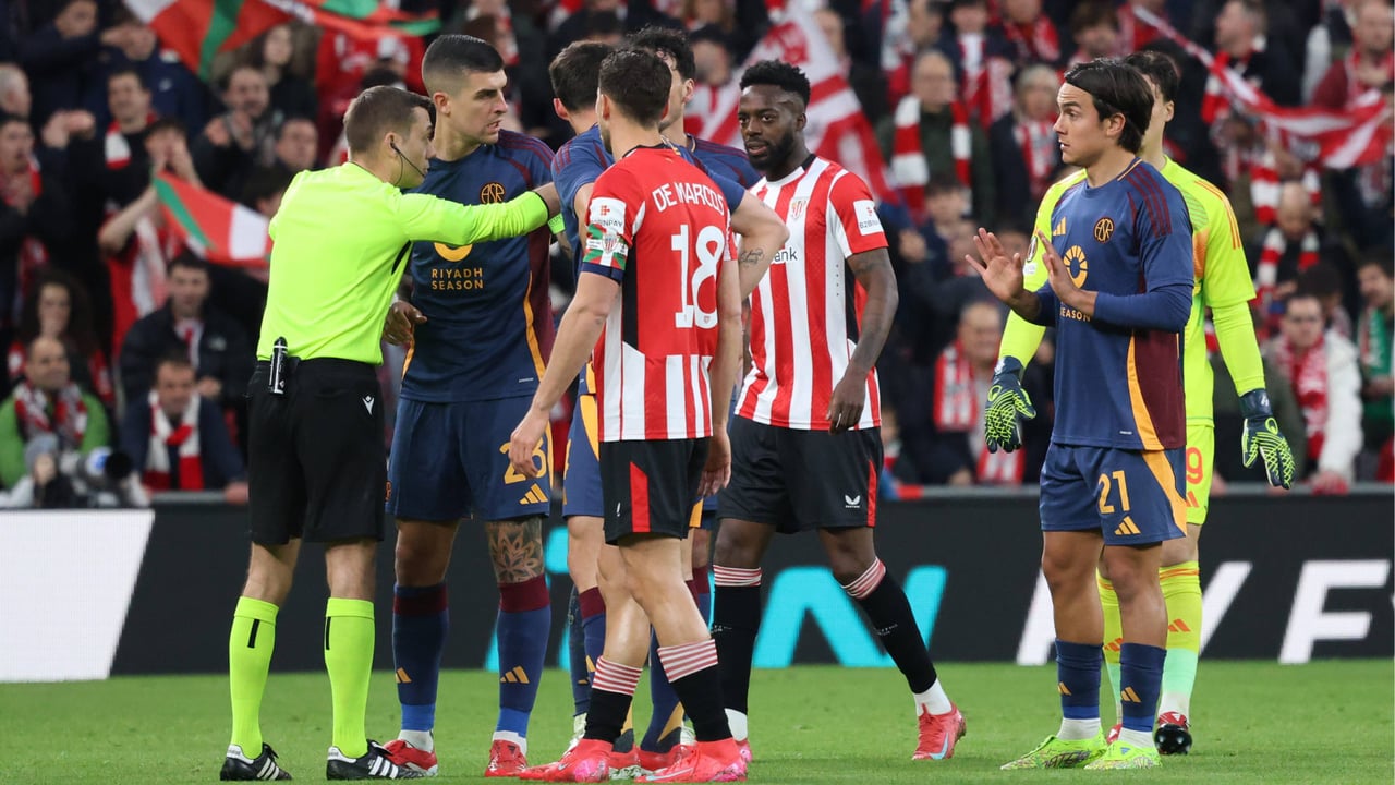 La UEFA sanciona al Athletic por varios incidentes en el partido ante la Roma