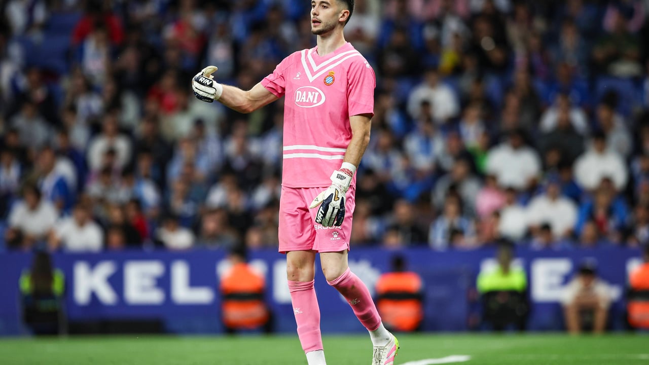 Joan García se cierra en banda