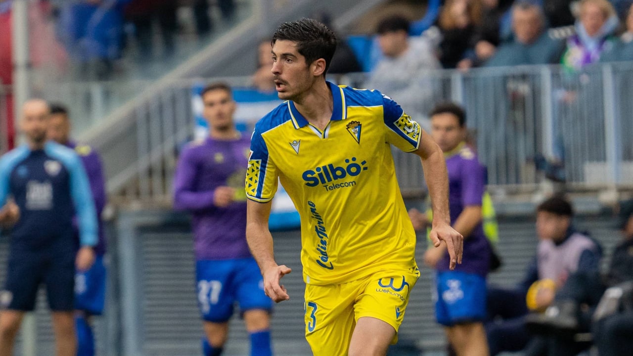 Desvela la horrorosa operación de la Real Sociedad con Carlos Fernández