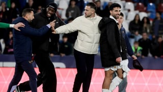 Cañizares atiza a Cömert por su "falta de respeto" al Levante: "El Valencia, ﻿ni cuando ganaba un partido para ir líder"