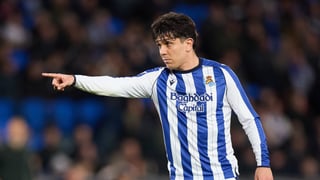 Así fichó Aramburu por la Real Sociedad: el ojo de Andrea Orlandi y un sentimiento txuri urdin desde niño