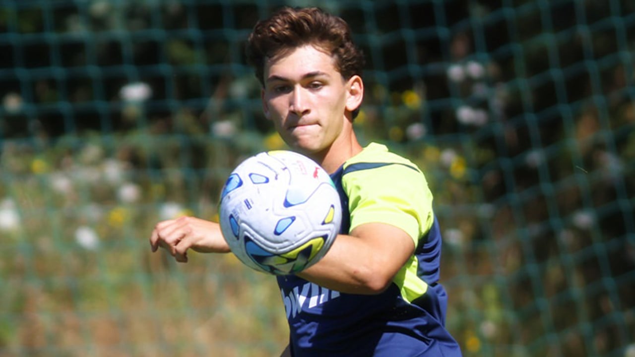 La subida de Mateo Flores acerca un ingreso extra para el Betis por la letra pequeña del contrato