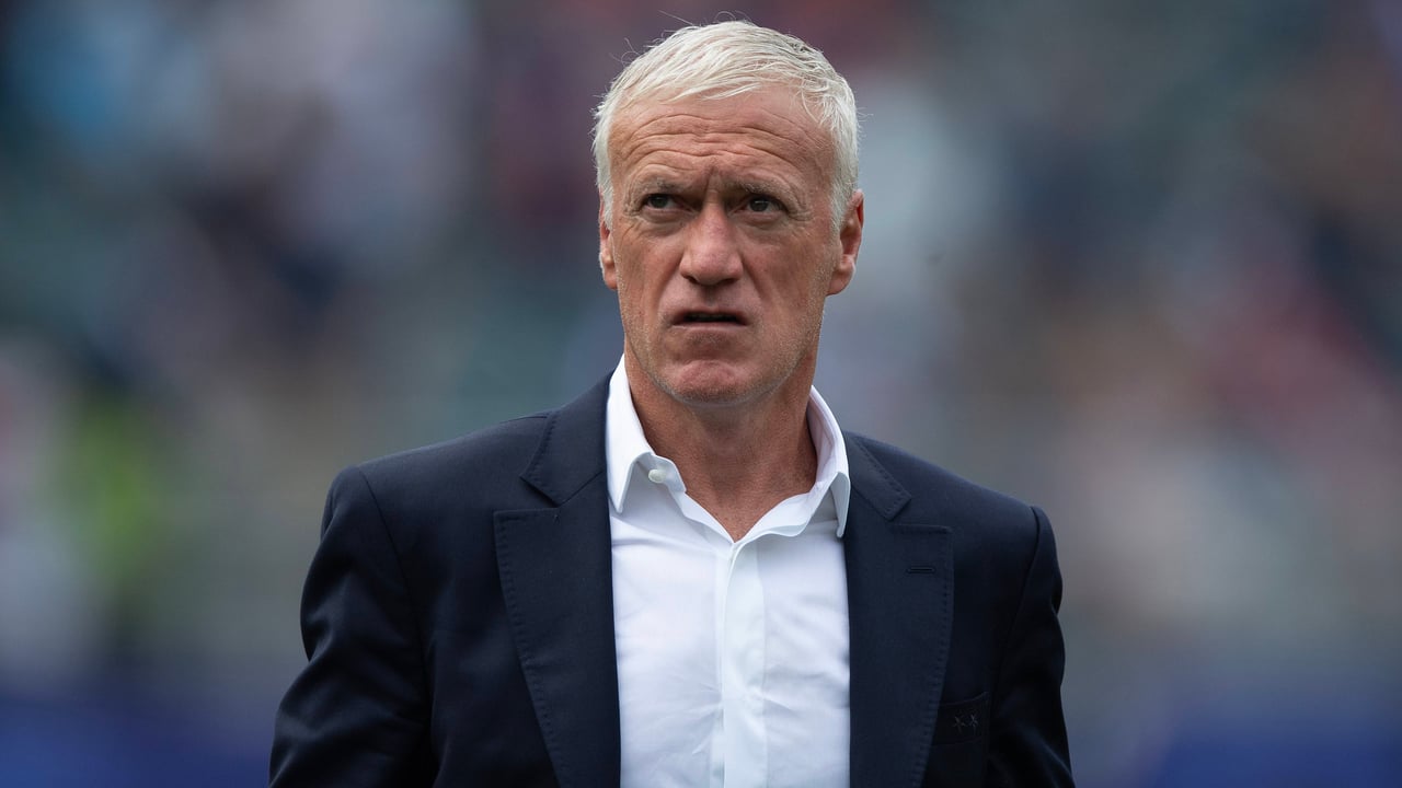 Deschamps estalla en la rueda de prensa y defiende a Dembélé