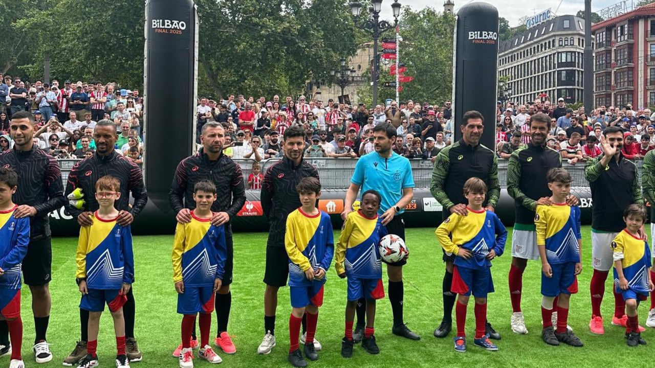 Jesús Navas regresa con otra camiseta y un MVP: "Disfrutando..."