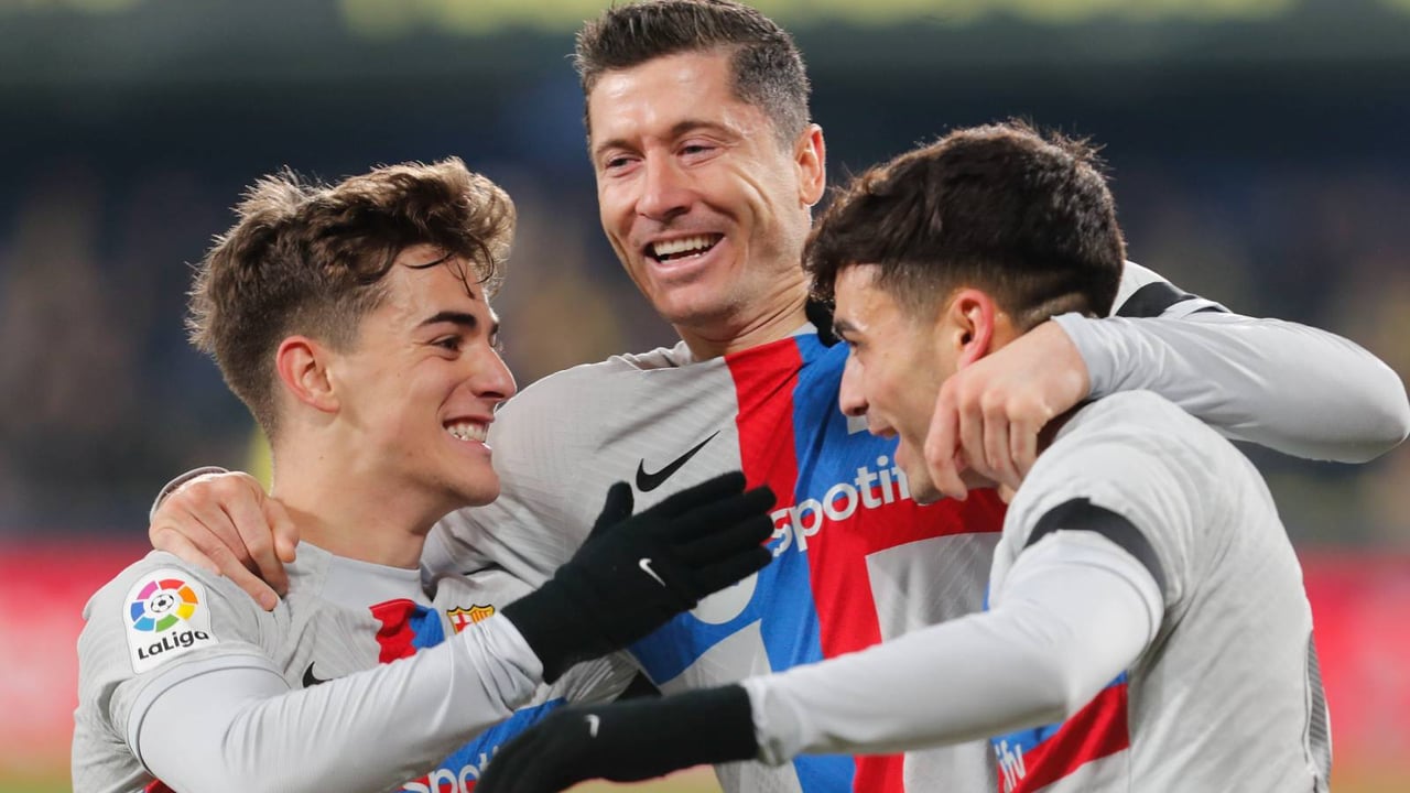 La efectividad de Pedri deja sin premio la valentía de Setién (0-1)