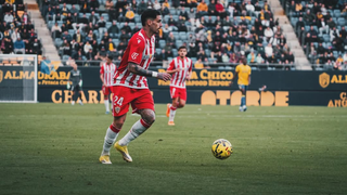 El Almería alucina y confirma el éxito del fichaje de Miguel de la Fuente