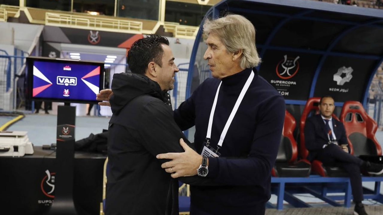 El vídeo de la bronca de Xavi a su plantilla por culpa del Betis de Pellegrini: "Me cago en..."