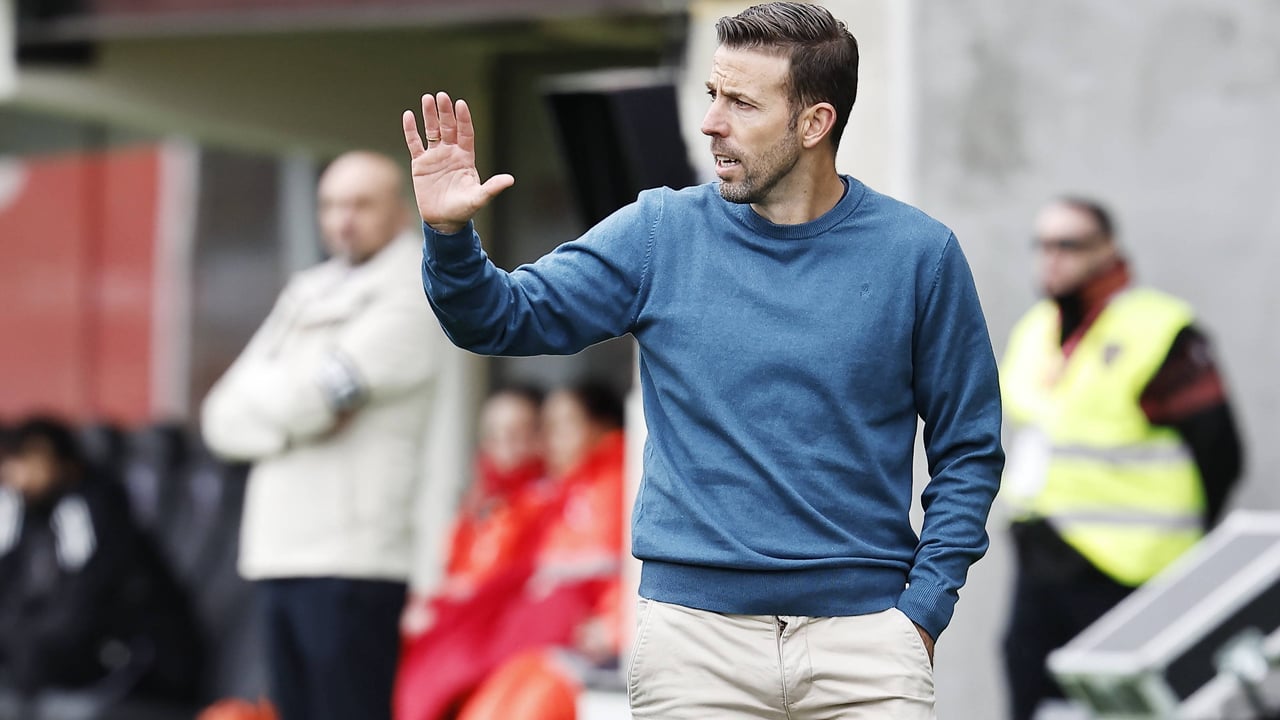 Las Palmas confirma la salida de Luis García, que se acerca al Mallorca, y anuncia a su nuevo entrenador