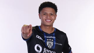 El mensaje de Patrik Mercado cuando su fichaje por el Sevilla está cerca de caerse: "Siempre se pone difícil antes de subir de nivel"