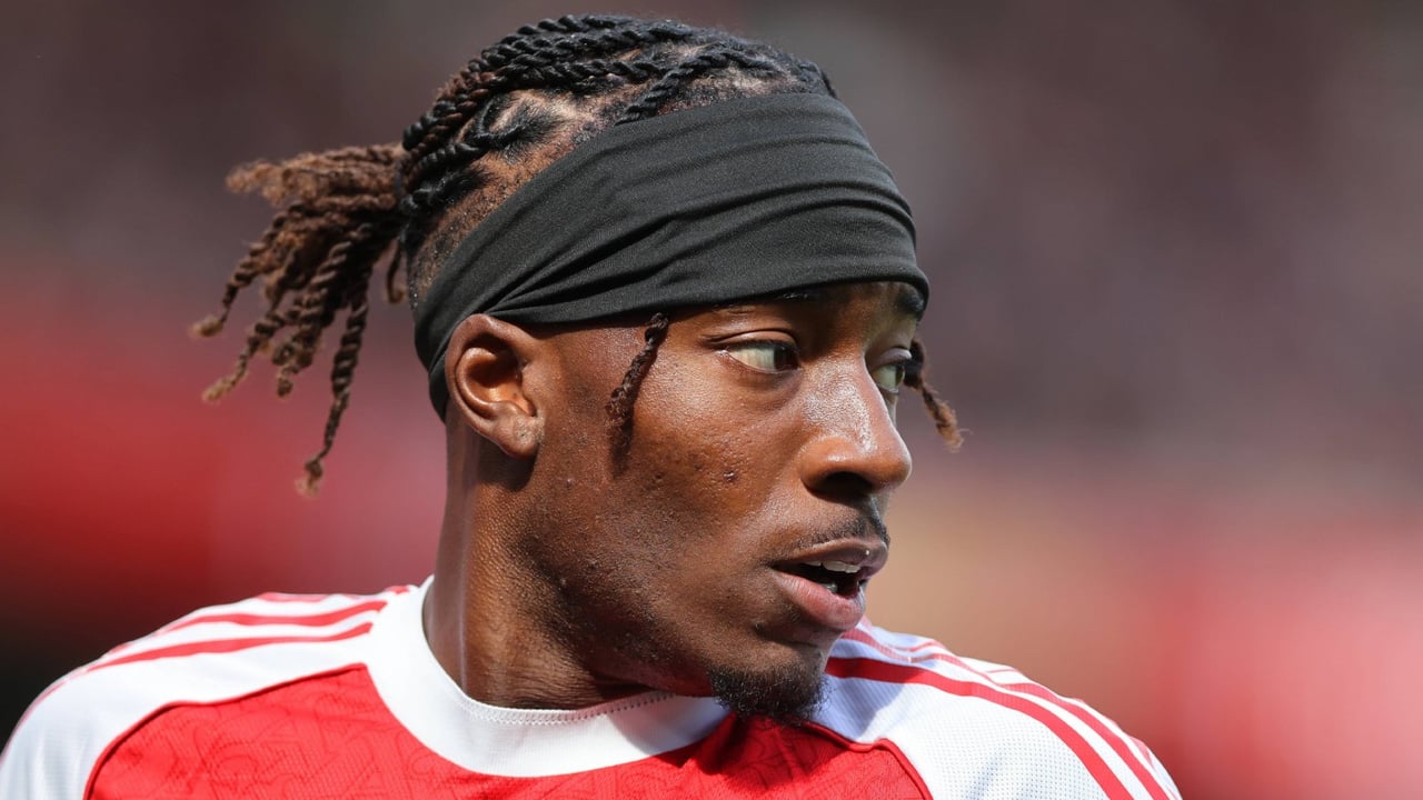 El Atlético de Madrid, pendiente: Madueke se lesiona y siembra la duda en el Arsenal de cara a la Champions League