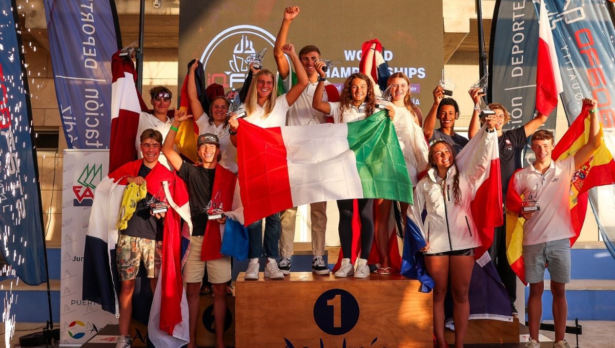 El andaluz Antonio Medina, subcampeón del Mundo de iQFOil sub 17 en Cádiz