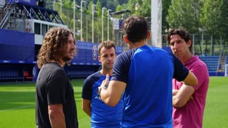 Gerard Piqué va a fichar a Carles Puyol
