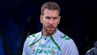 Adrián confirma no ya su adiós a Heliópolis, sino su retirada: "En el lugar al que pertenezco"