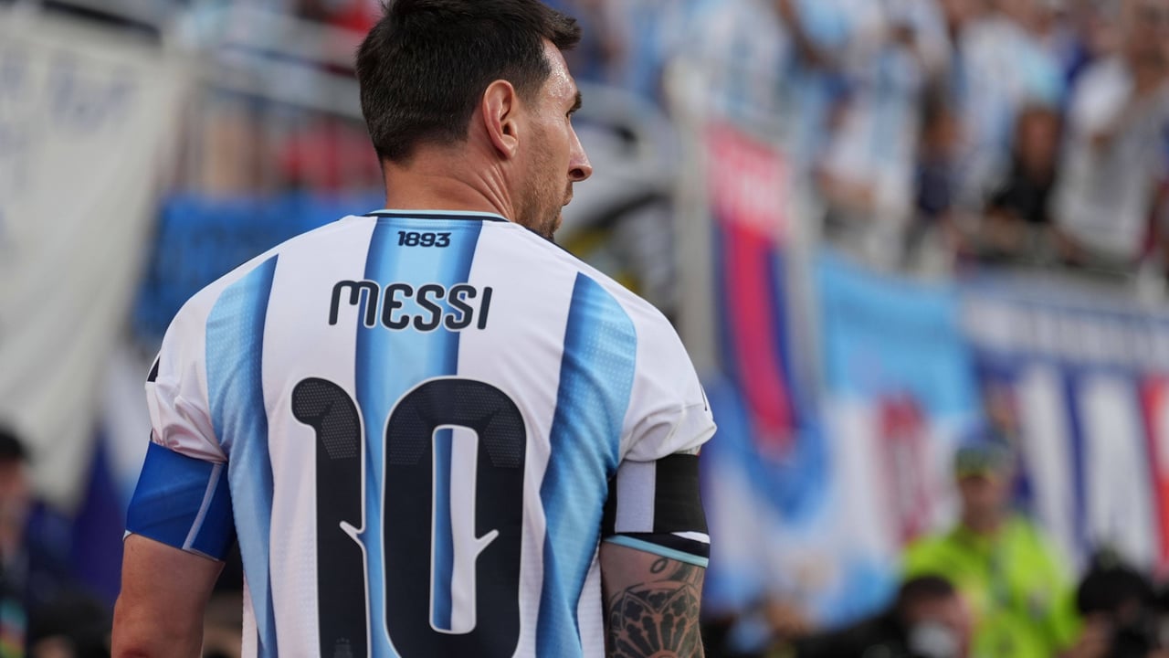 Messi y la cuenta pendiente con Inglaterra