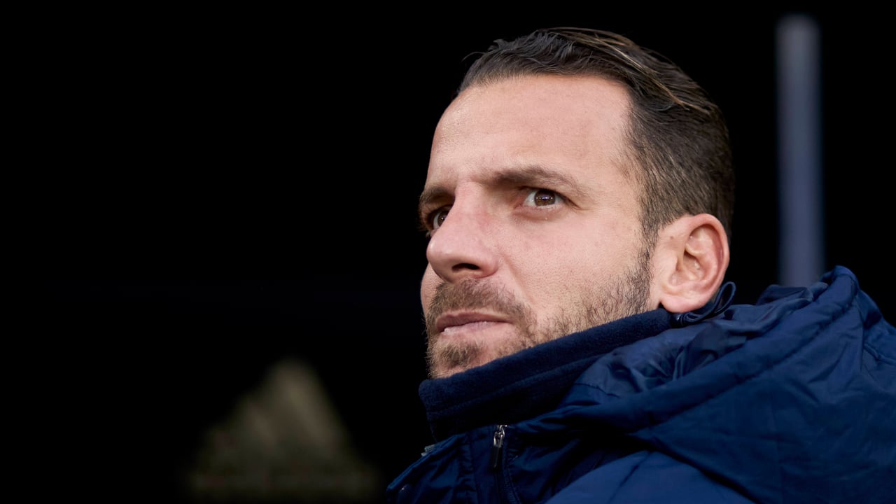 Roberto Soldado explota por la invasión de Ceuta y ataca a Pedro Sánchez: "¿Dónde están los políticos para defender a los españoles? Qué asco dais... ¡Fuerza España!"