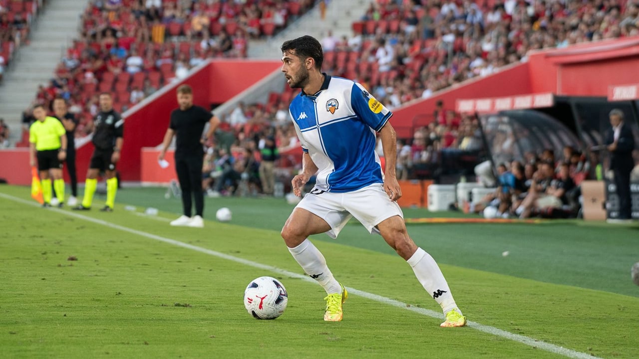 El ex del Betis Ángel Baena señala a la persona clave para su fichaje