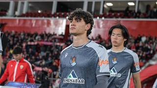 La Real Sociedad reacciona ante el interés del Athletic Club en Alex Marchal