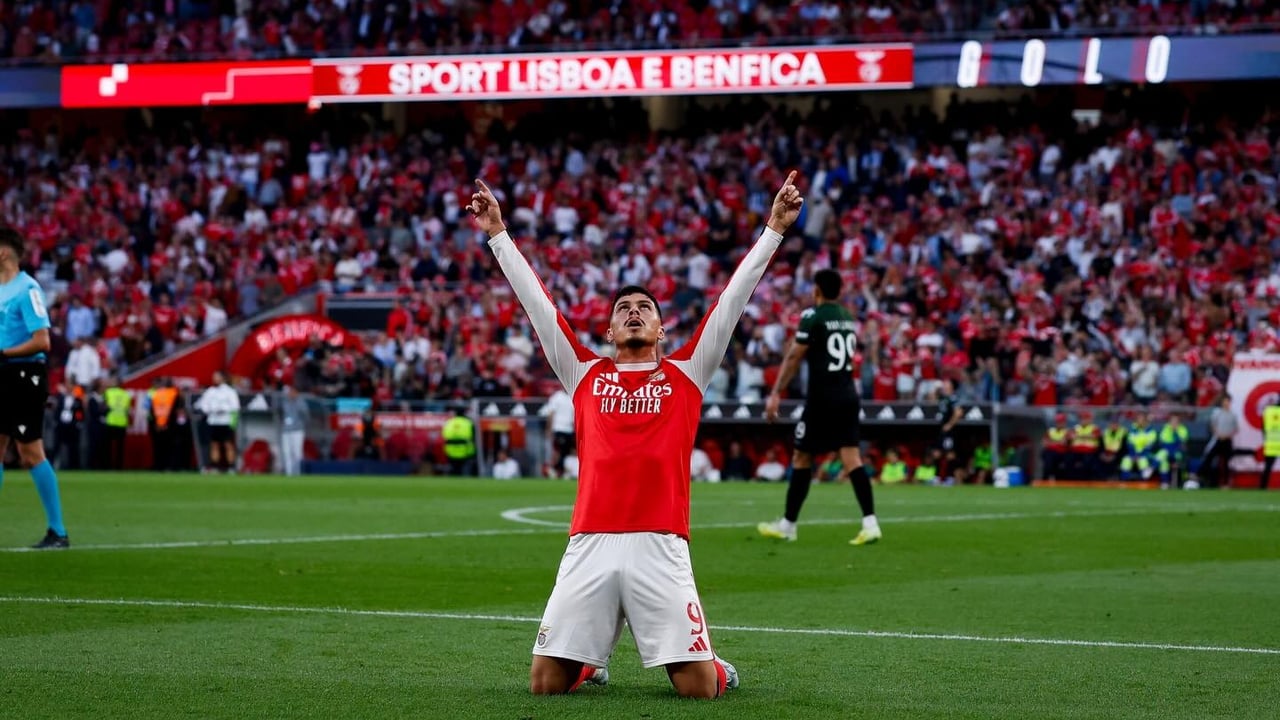 El Benfica suaviza sus exigencias por Ivanovic, pero en La Cartuja varían el rumbo