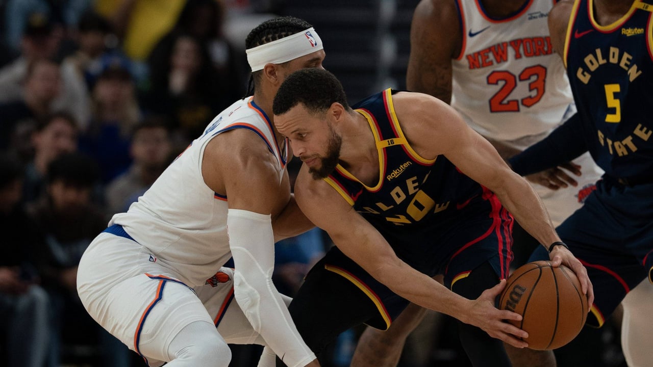 Los Knicks se derrumban y los Lakers le siguen el juego