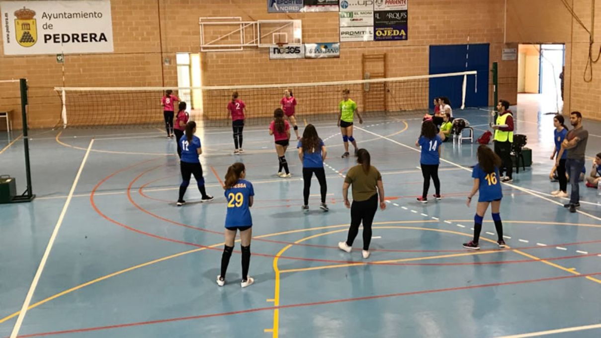 La Luisiana acoge la 11 jornada de voley de los juegos provinciales multideporte