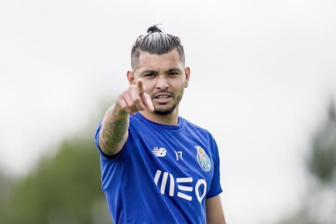 Monchi no está quieto