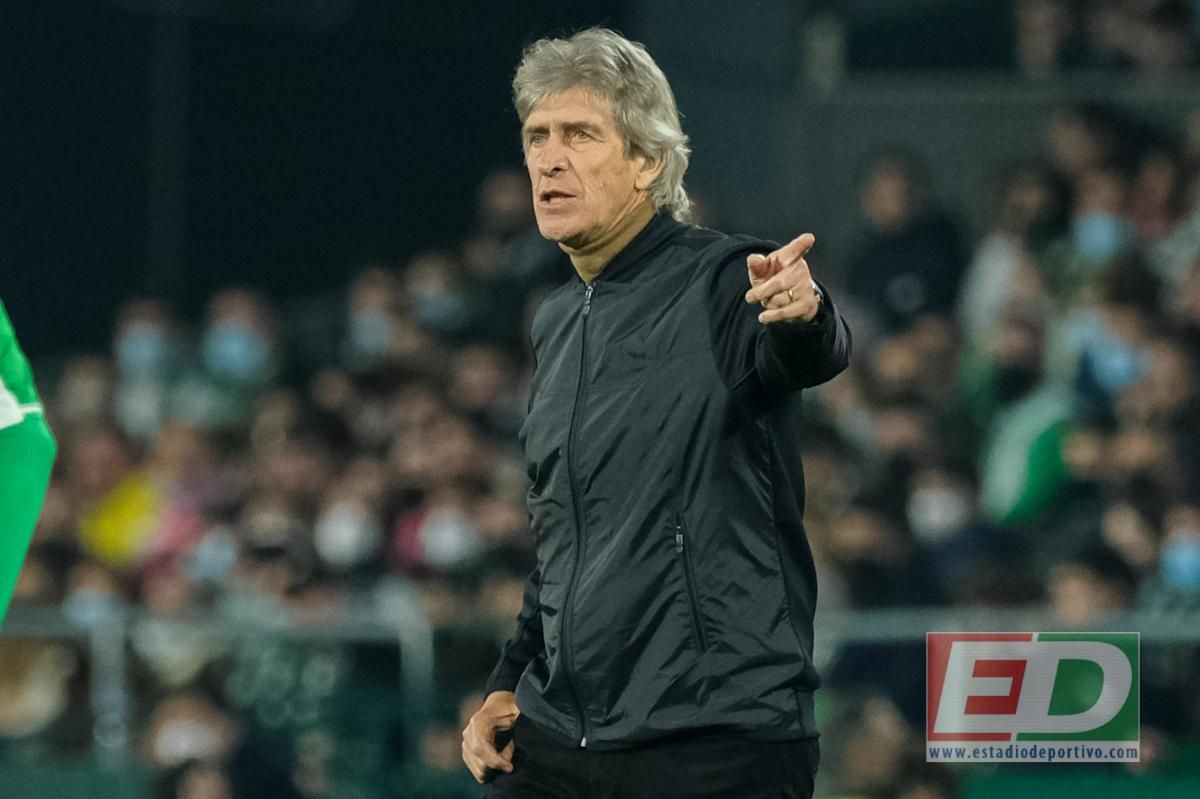 Las mejores imágenes de la fiesta del Betis ante el Alavés en un Villamarín entregado
