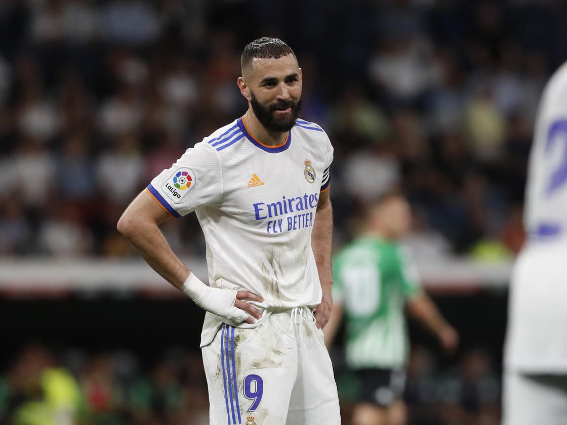Mayoría del Betis y representación del Sevilla en el once ideal de la LaLiga 21/22 según la encuesta de una casa oficial